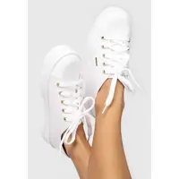 Tênis Moleca Perfuros Branco em oferta na Dafiti