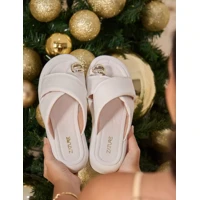 Imagem da promoção Sandália Feminina Flatform Tiras Acolchoadas e Enfeite dourado