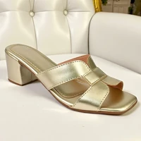 Imagem da promoção Sandália Feminina Salto Baixo Grosso Tamanco Confortável Tira H