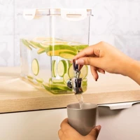 Imagem da promoção Reservatório Dispenser Geladeira para Água com Torneira Preto 5,85 L Plasútil