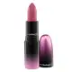 Batom Love Me MAC em oferta