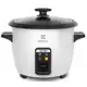 Panela de Arroz Elétrica Electrolux 7 Xícaras 1,3L Efficient por Rita Lobo (RCB50) em oferta
