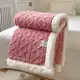 Cobertor Manta Glamour Com Sherpa Lã De Carneiro Casal Dupla Face 1,90 x 2,10 Super Macia em oferta