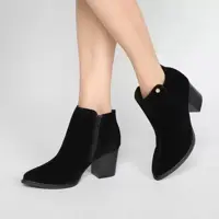 Bota Cano Curto Via Uno Cabra Feminina em oferta na Magazine Luiza