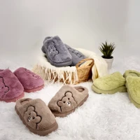 Imagem da promoção Pantufa de Ursinho Sola em Borracha Colorida Soft Quentinha Inverno Quente Conforto em Seus Pés