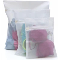 Imagem da promoção Kit 3 Sacos protetor para Lavar Roupas BAG LIMP Tamanho P - M - G