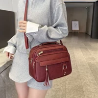 Imagem da promoção Bolsa Feminina Com Alça Lateral Transversal Faixa de Mão De Couro S2420 LING