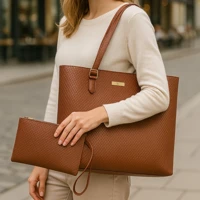 Imagem da promoção Bolsa willibags sacola grande com nécessaire feminina