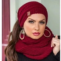 Imagem da promoção Kit Conjunto Touca Rabo De Cavalo Com Furo Cabelo + Cachecol Liso Maxi Gola De Lã Tricot Outono Inve
