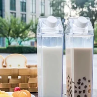 Imagem da promoção Garrafa Transparente Em Formato Caixa Leite Portátil Geladeira 500ml-1000ml