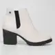 Bota Chelsea Cano Médio Via Uno Tratorada Feminina em oferta