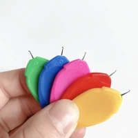 Imagem da promoção Passador Colocador de Linha em Agulha Alfinete