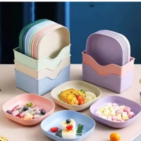 Imagem da promoção Kit Com 10 Pratinhos Plásticos Reutilizaveis Com Suporte