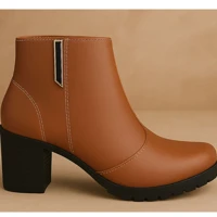 Imagem da promoção Bota Feminina Olzzy Salto Médio Coturno Cano Curto Detalhe Lateral Metal Confortável Moda Atual