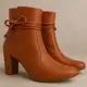 Bota Feminina Bico Fino Salto Alto Grosso Fashion Confortável de Amarrar Leve Original OLZZY em oferta