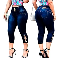 Imagem da promoção Calça jeans feminina CAPRI Cos alta com lycra (JOGGER) Empina Bumbum Cintura alta