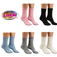 Imagem da promoção Kit 12 Pares de Meias Femininas Para Inverno - Algodão e Macia