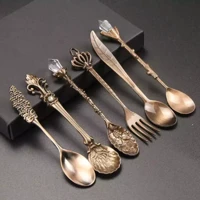 Imagem da promoção Kit 6 Colheres Vintage para Café Gourmet - Acabamento Ouro Antigo Resistente