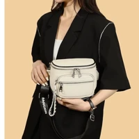 Imagem da promoção Bolsa Feminina Transversal Tipo Pochete Com Zíper Duplo.