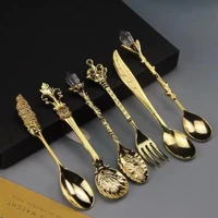 Imagem da promoção Kit 6 Colheres Vintage para Café Gourmet - Acabamento Ouro Antigo Resistente