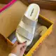 Papete Moleca Flatform Brilhosa em oferta