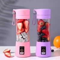 Imagem da promoção Mini Liquidificador Portátil Shake 6 Laminas + Cabo USB-SE3095